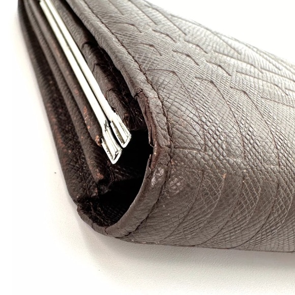 BURBERRY - GUC - KISSLOCK LONG WALLET - Picture 9 of 16